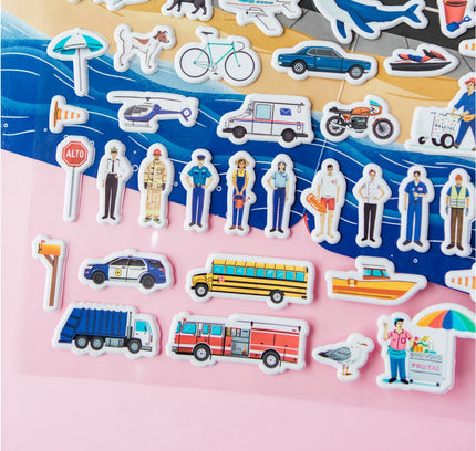 Sí Sabo Town: A Bilingual Reusable Sticker Play Set:  Learn Spanish-English Language Skills with 30+ Reusable Stickers and 2 Fold-Out Play & Go Sce